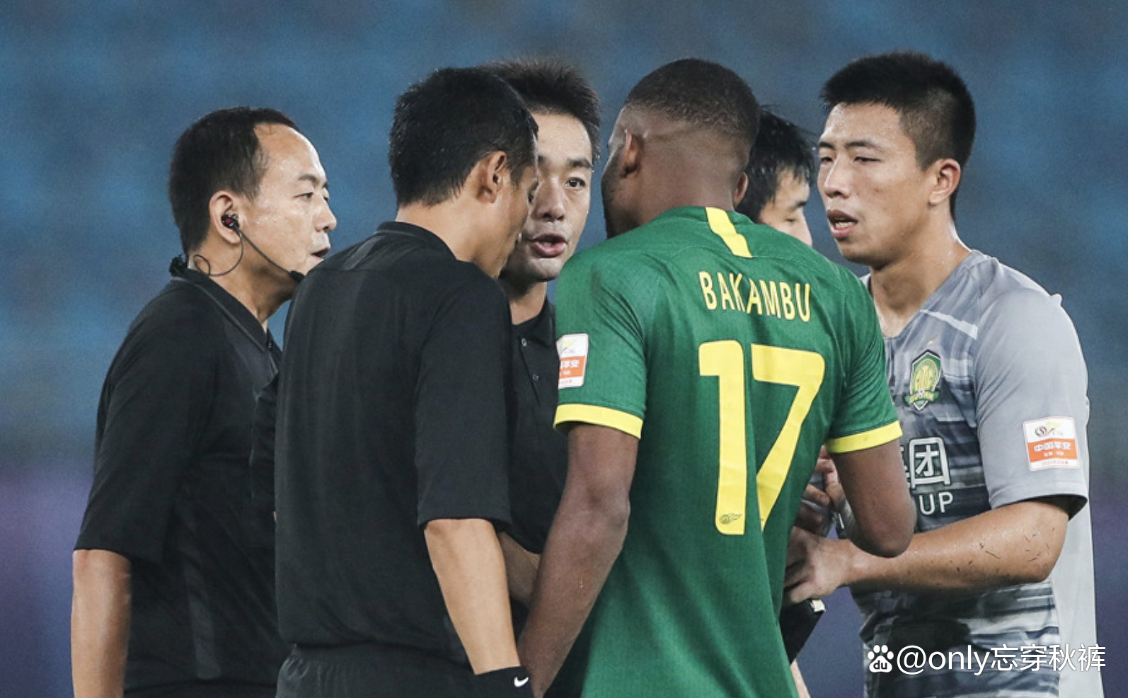 今晚意甲焦点战，摩纳哥复出首秀，球迷炸锅，医务组通报恢复(金门战役老蒋为何哭了)